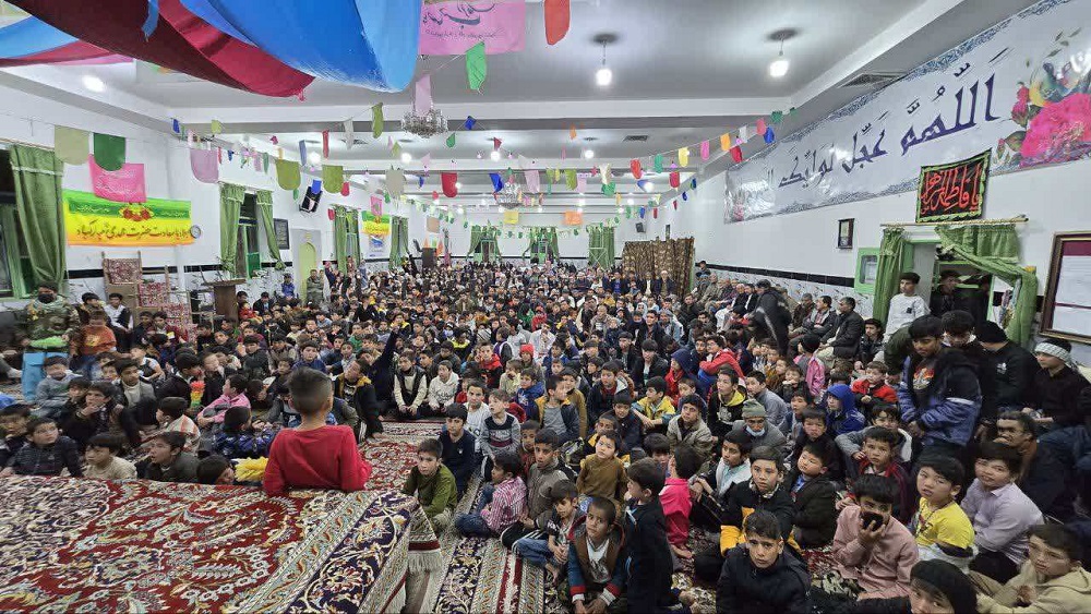 جشن نیمه شعبان، مهاجرین افغانستانی